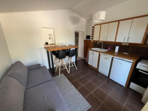 Maisonnette face au Garlaban